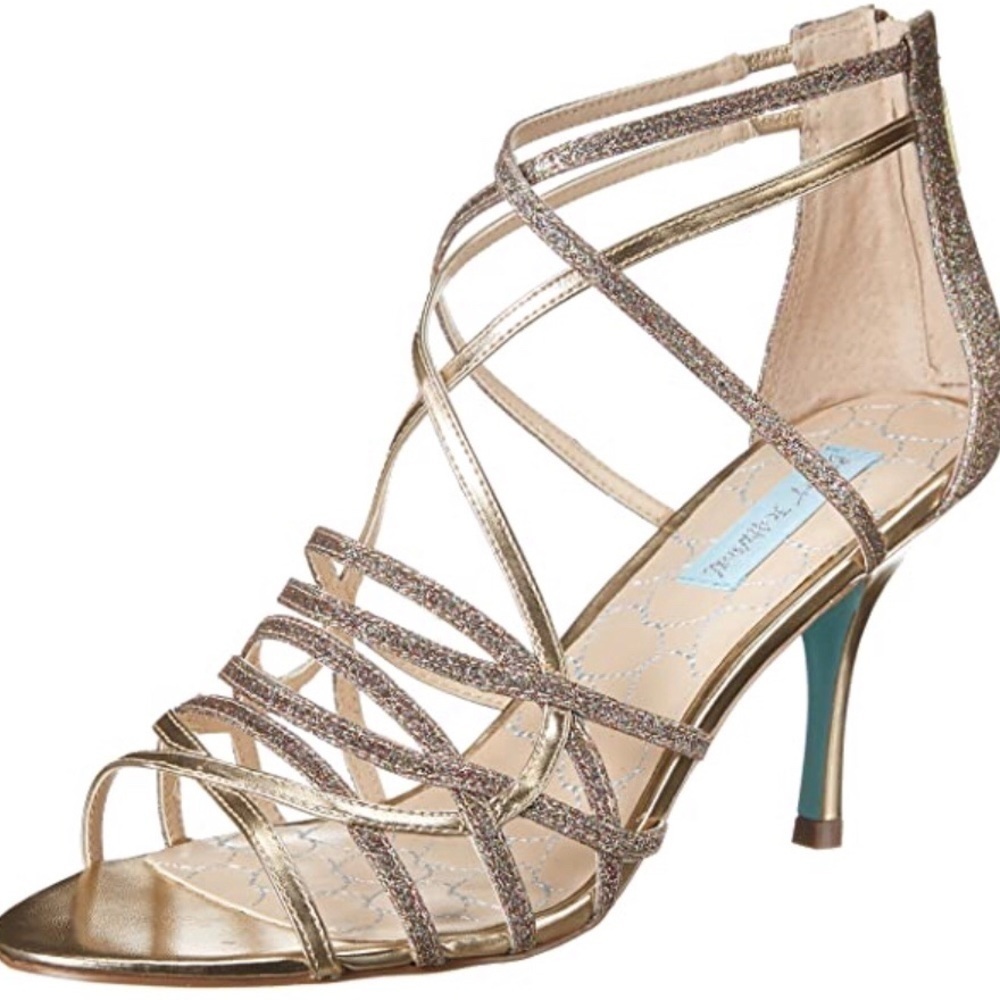 𝅺BLUE By Betsy Johnson SB Crown Dress Pump
